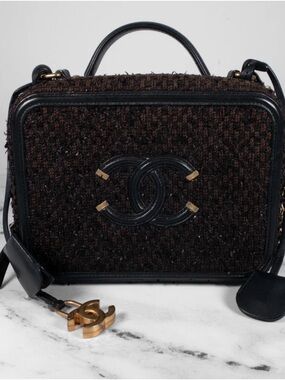 Chanel Tweed Quilted Medium CC Filigree Vanity Case